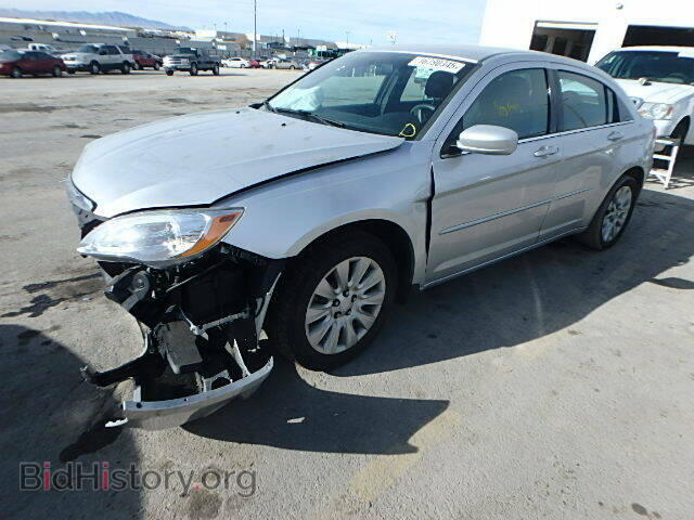 2011 CHRYSLER 200 - VIN: 1C3BC4FB1BN617756 - Фото 2