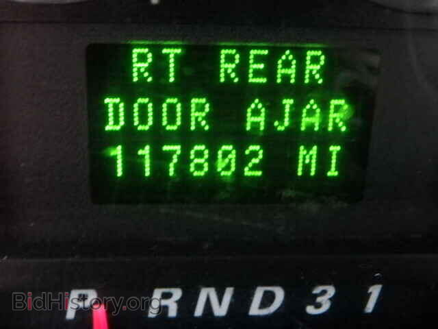 2004 FORD FREESTAR - VIN: 2FMDA58234BA37464 - Фото 8
