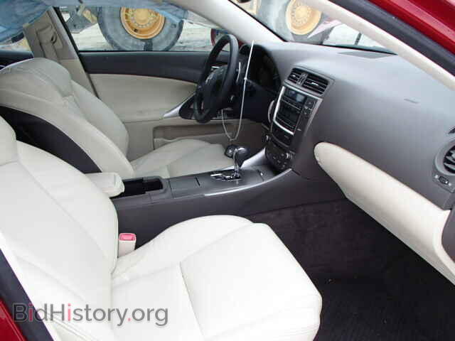 2010 LEXUS IS250 - VIN: JTHBF5C28A5120973 - Фото 5