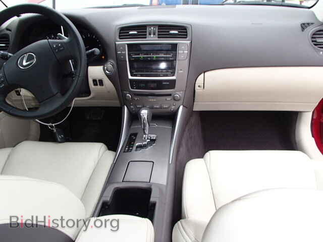 2010 LEXUS IS250 - VIN: JTHBF5C28A5120973 - Фото 9
