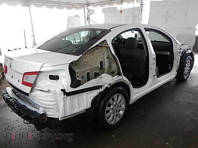 2011 MITSUBISHI GALANT - VIN: 4A32B2FF4BE020202 - Фото 4