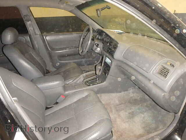 2000 MAZDA 626 - VIN: 1YVGF22C9Y5100249 - Фото 5