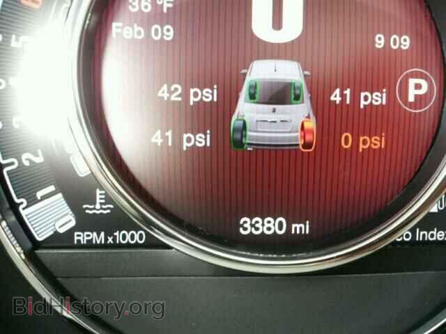 2015 FIAT 500 - VIN: 3C3CFFCR2FT570767 - Фото 8