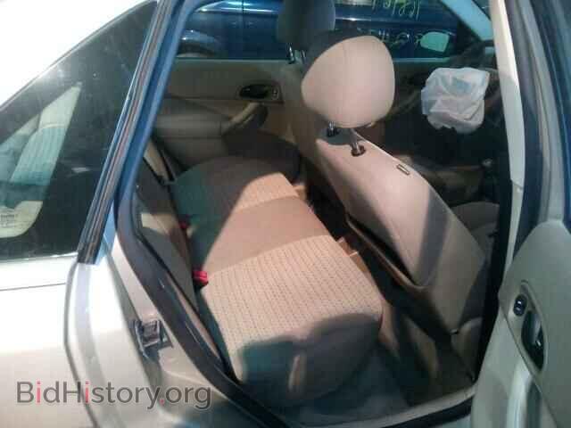 2006 FORD FOCUS - VIN: 1FAHP34N16W230924 - Фото 6