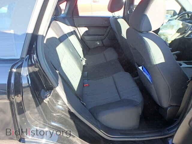 2011 FORD FOCUS - VIN: 1FAHP3FN8BW159552 - Photo 6