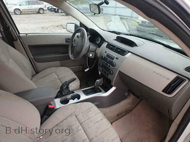 2009 FORD FOCUS - VIN: 1FAHP35N89W174130 - Фото 5
