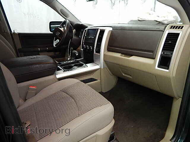 2011 DODGE RAM 1500 - VIN: 1D7RB1CT0BS612130 - Фото 5