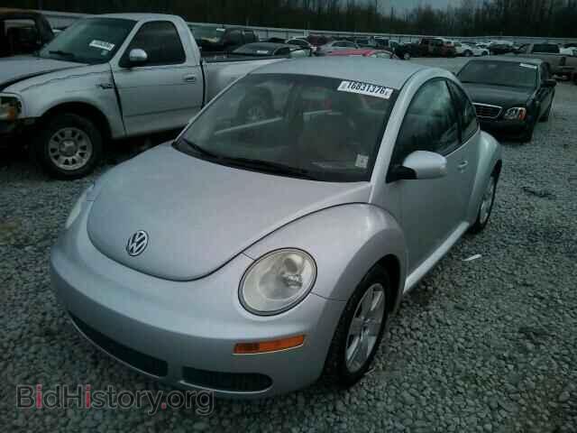 2007 VOLKSWAGEN BEETLE - VIN: 3VWPW31C07M521120 - Фото 2