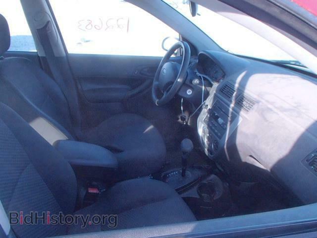 2005 FORD FOCUS - VIN: 3FAFP37N05R139020 - Photo 5