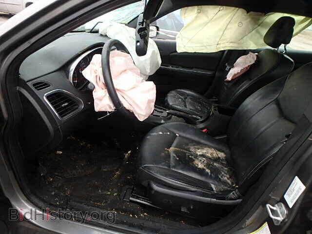 2013 CHRYSLER 200 - VIN: 1C3CCBCG2DN607619 - Photo 5