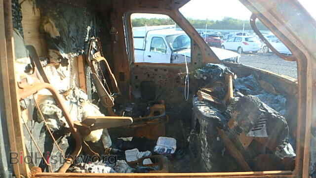 2002 FORD ECONOLINE - VIN: 1FTSE34F02HA79720 - Фото 5