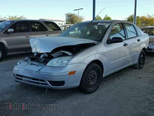 2005 FORD FOCUS - VIN: 1FAFP34N45W307338 - Фото 2