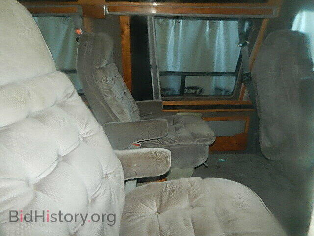 1994 FORD ECONOLINE - VIN: 1FDEE14N3RHA98633 - Фото 6