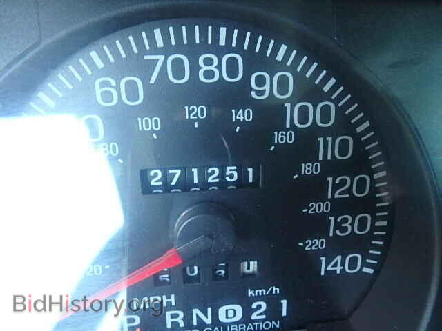 2000 FORD CROWN VIC - VIN: 2FAFP71W4YX190938 - Фото 8
