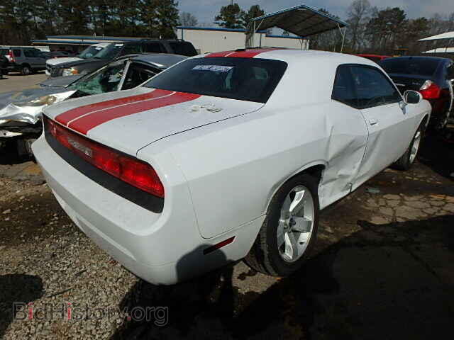 2014 DODGE CHALLENGER - VIN: 2C3CDYAG0EH203957 - Фото 4
