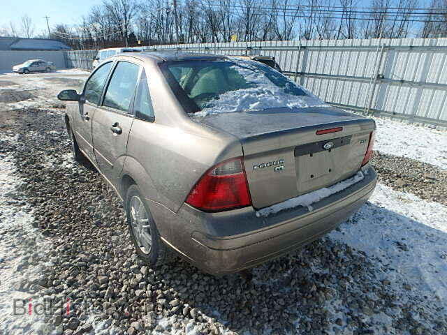 2005 FORD FOCUS - VIN: 1FAFP34N45W296650 - Фото 3