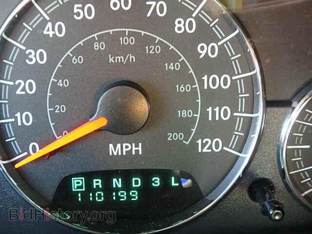 2004 CHRYSLER SEBRING - VIN: 1C3AL46X04N282001 - Фото 8
