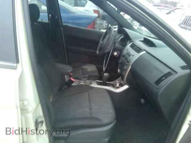 2010 FORD FOCUS - VIN: 1FAHP3FN3AW201284 - Photo 5