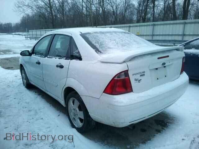 2007 FORD FOCUS - VIN: 1FAHP34N07W137801 - Photo 3
