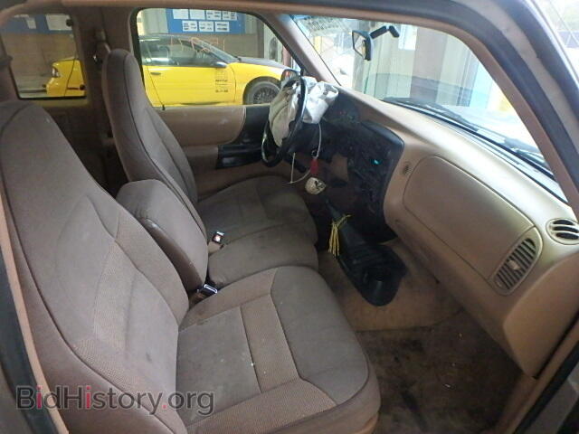 1996 MAZDA B2300 - VIN: 4F4CR16A8TTM49672 - Фото 5