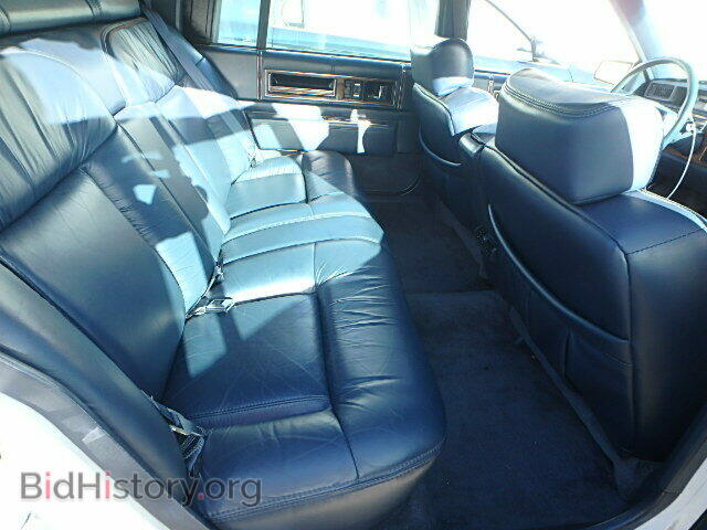 1993 CADILLAC DEVILLE - VIN: 1G6CD53B4P4275372 - Фото 6