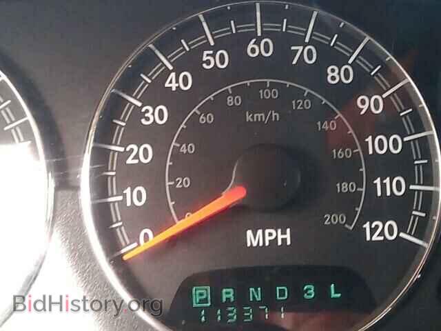 2004 CHRYSLER SEBRING - VIN: 1C3EL55R84N282967 - Фото 8