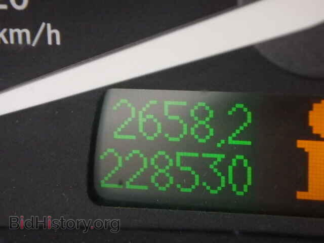2004 SAAB 9 3 - VIN: YS3FB49SX41035430 - Photo 8