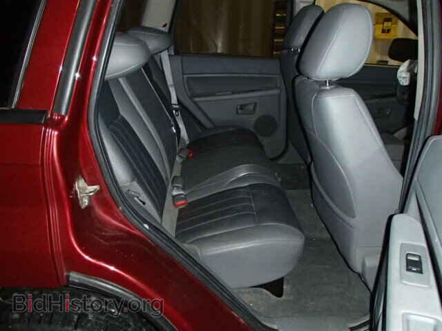 2007 JEEP CHEROKEE - VIN: 1J8GR48K17C570852 - Фото 6