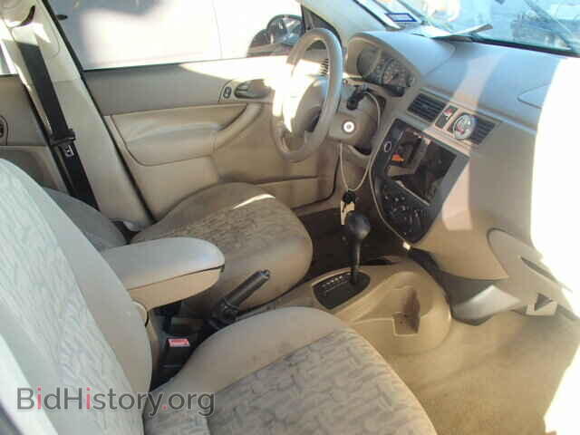 2005 FORD FOCUS - VIN: 1FAFP34N05W175355 - Фото 5