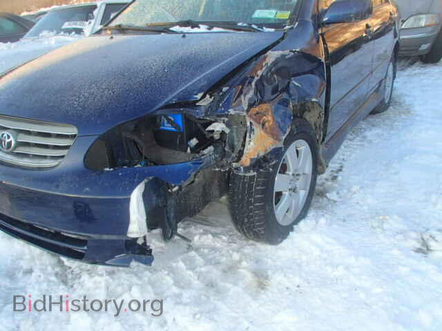 2003 TOYOTA COROLLA - VIN: 2T1BR32E13C040638 - Фото 9