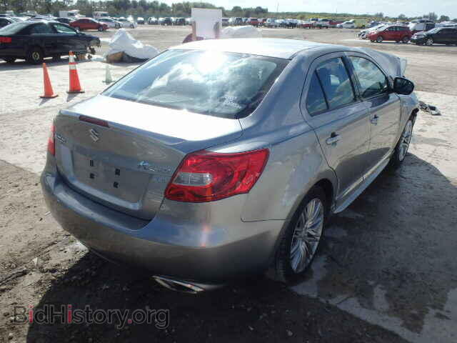 2011 SUZUKI KIZASHI - VIN: JS2RF9A69B6110449 - Photo 4