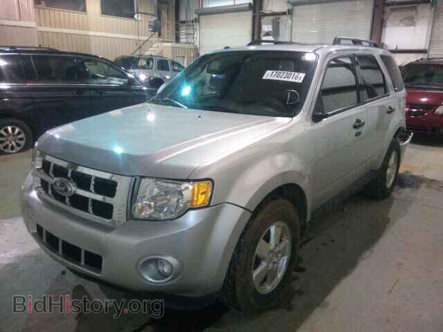 2011 FORD ESCAPE - VIN: 1FMCU0D76BKB45409 - Фото 2