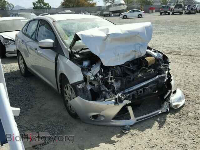 Photo 1FAHP3F24CL295122 - FORD FOCUS 2012