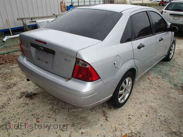 2005 FORD FOCUS - VIN: 1FAFP34N35W266281 - Фото 4