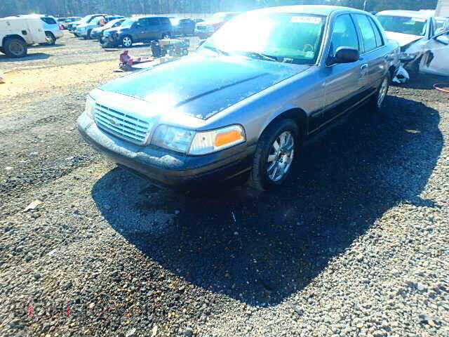 2006 FORD CROWN VIC - VIN: 2FAFP74V76X123105 - Фото 2