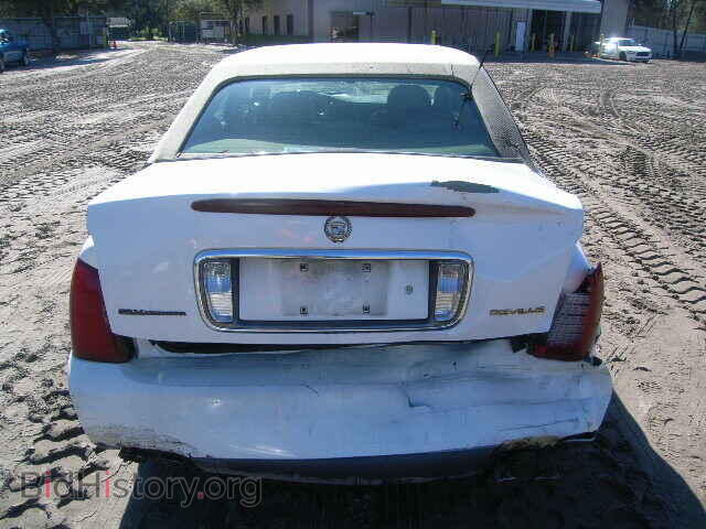 2001 CADILLAC DEVILLE - VIN: 1G6KD54Y61U109182 - Фото 9