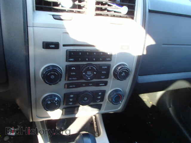 2011 FORD ESCAPE - VIN: 1FMCU0D71BKB36679 - Photo 10