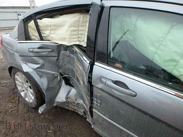2010 CHRYSLER SEBRING - VIN: 1C3CC5FD7AN192327 - Фото 10