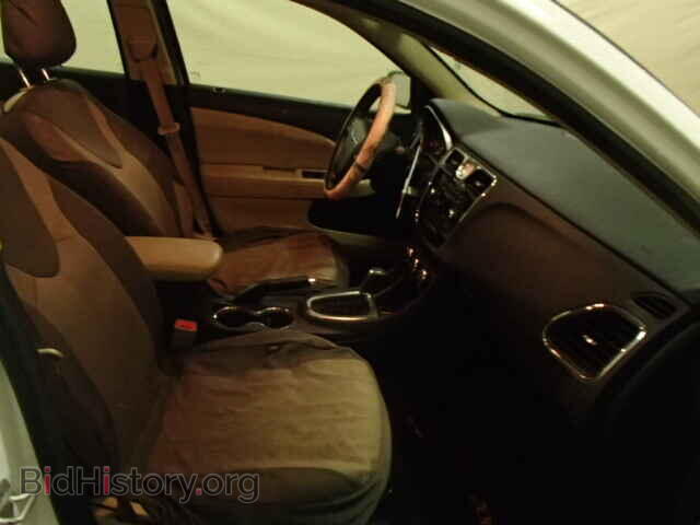 2012 CHRYSLER 200 - VIN: 1C3CCBAB6CN138847 - Фото 5