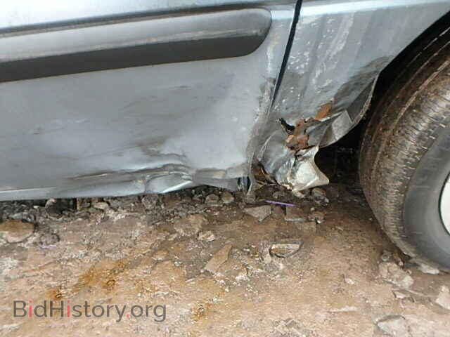 2004 FORD FREESTAR - VIN: 2FMZA51674BA92258 - Фото 9