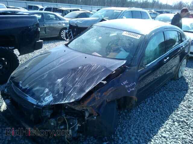 2013 CHRYSLER 200 - VIN: 1C3CCBBBXDN655990 - Фото 2