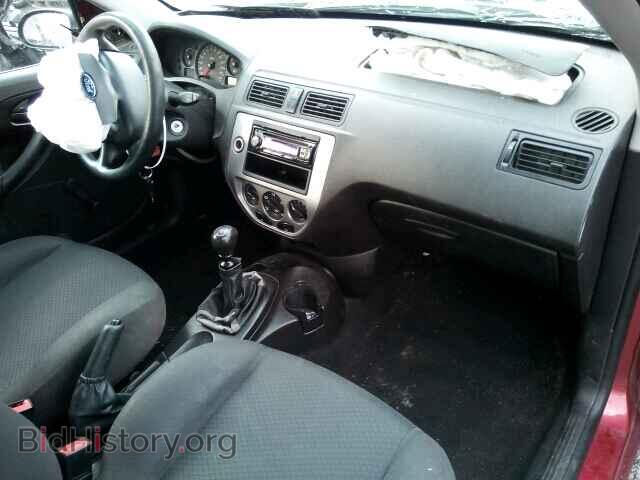 2005 FORD FOCUS - VIN: 3FAFP31N45R124917 - Фото 9