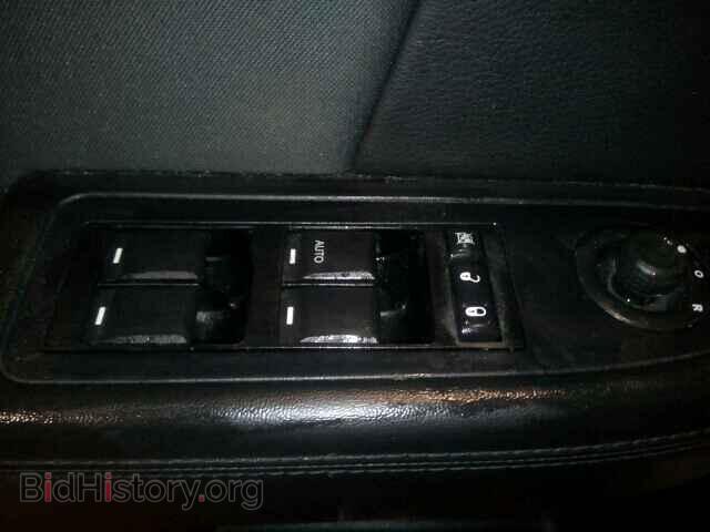 2011 CHRYSLER 200 - VIN: 1C3BC1FB6BN625883 - Фото 10