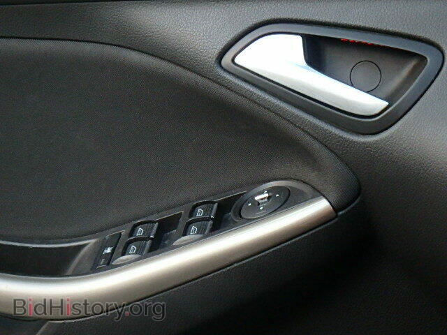 2012 FORD FOCUS - VIN: 1FAHP3H2XCL366983 - Photo 9