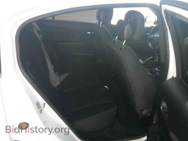 2012 CHRYSLER 200 - VIN: 1C3CCBAB0CN145230 - Фото 6