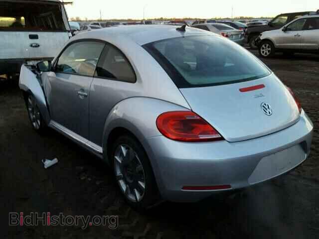 2012 VOLKSWAGEN BEETLE - VIN: 3VWJP7AT2CM661089 - Фото 3