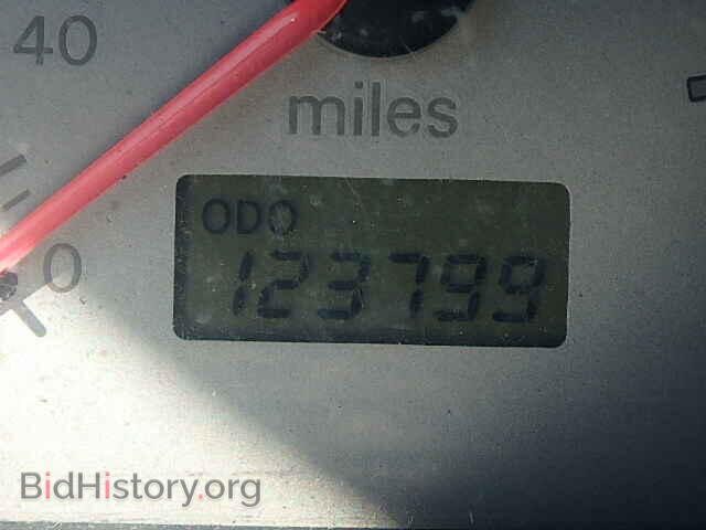 2002 MITSUBISHI ECLIPSE - VIN: 4A3AE85H92E022763 - Photo 8