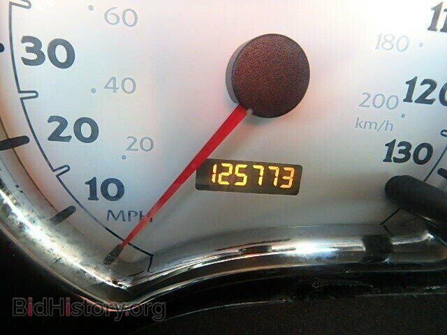 2004 SATURN VUE - VIN: 5GZCZ23D34S877782 - Фото 8