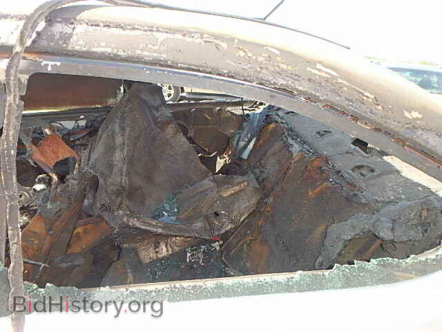 2008 FORD FOCUS - VIN: 1FAHP33N88W103589 - Фото 5