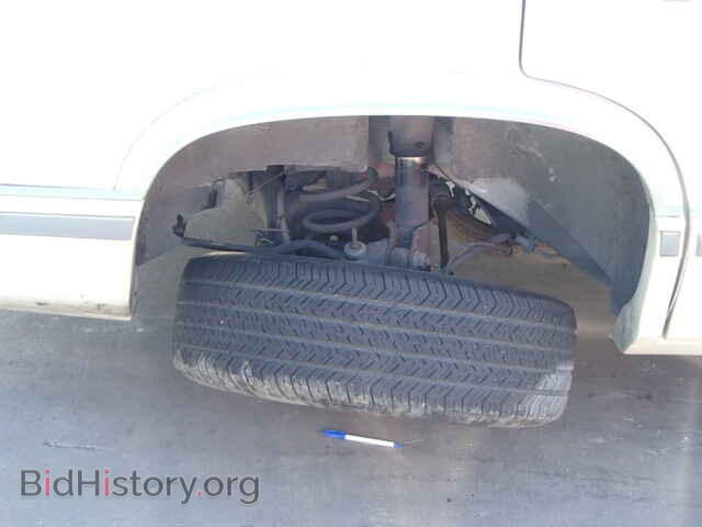 1993 CADILLAC DEVILLE - VIN: 1G6CD53B0P4217632 - Photo 9